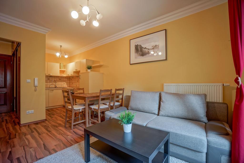 Apart4You Apartamenty Bulwary25 Zakopane Rum bild
